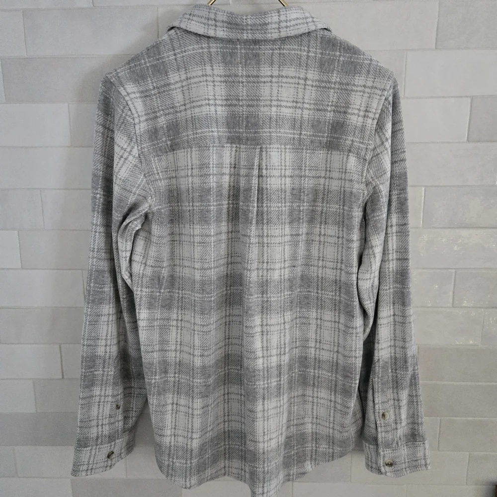 NEW Faherty Legend Sweater Shirt Button-Up Winter Clouds Plaid Gray Cream Med - Picture 8 of 13